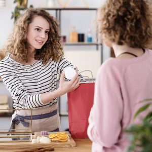 Conseiller de vente en produits naturels